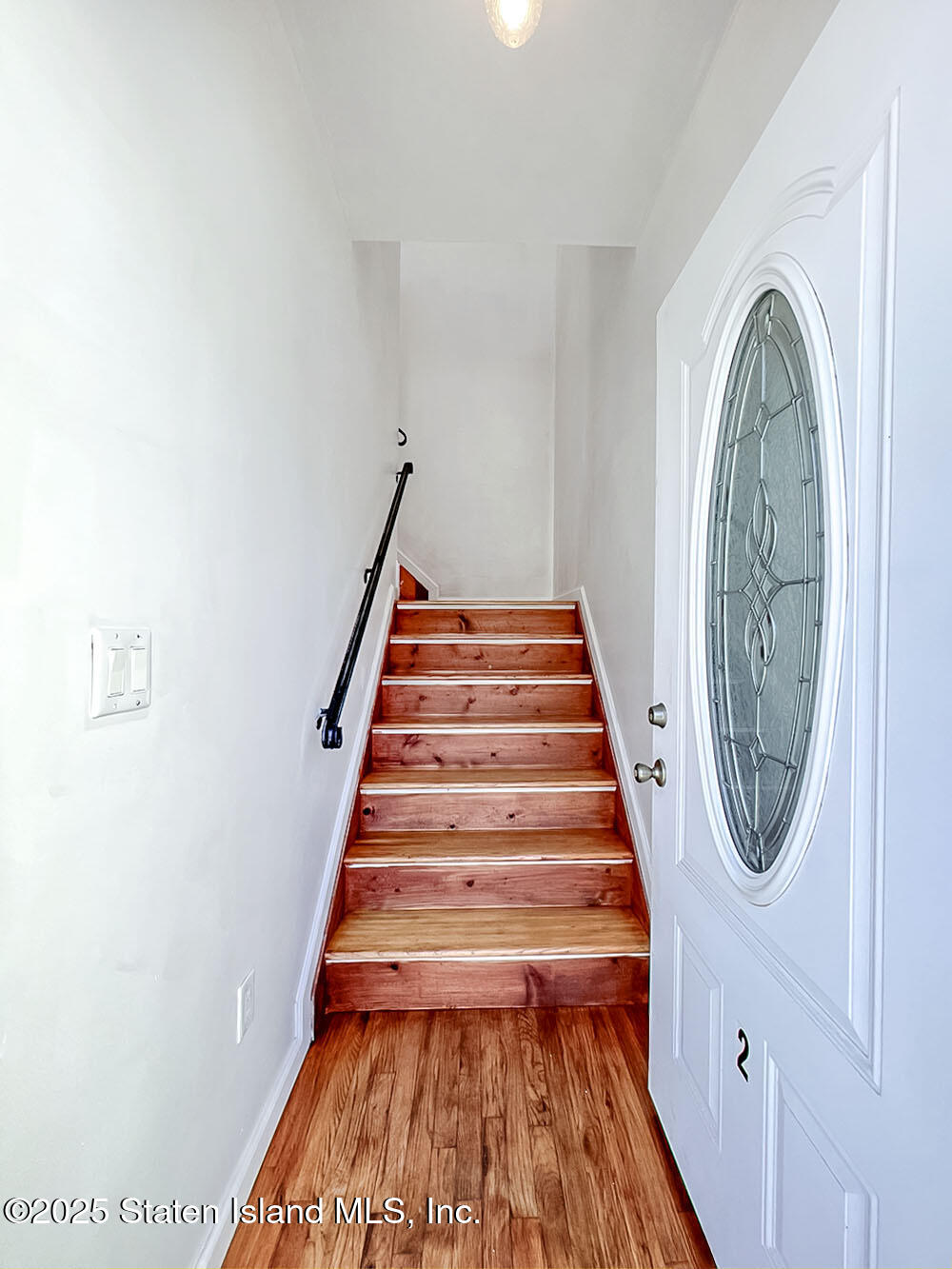 25 Stanley Avenue Image 3