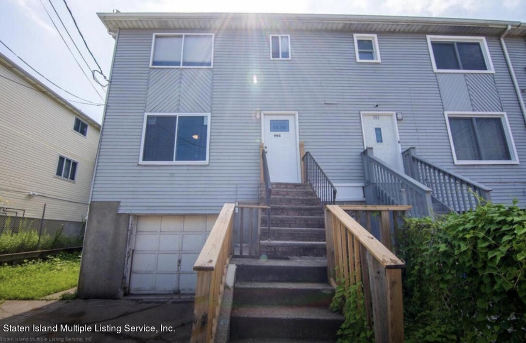 994 Olympia Boulevard Image 1