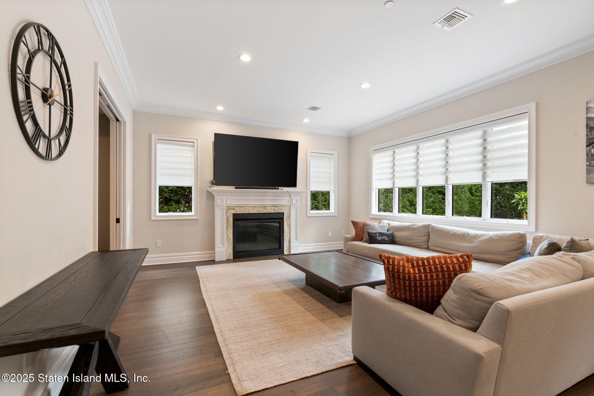 312 London Road, Staten Island, NY, 10306 image 9