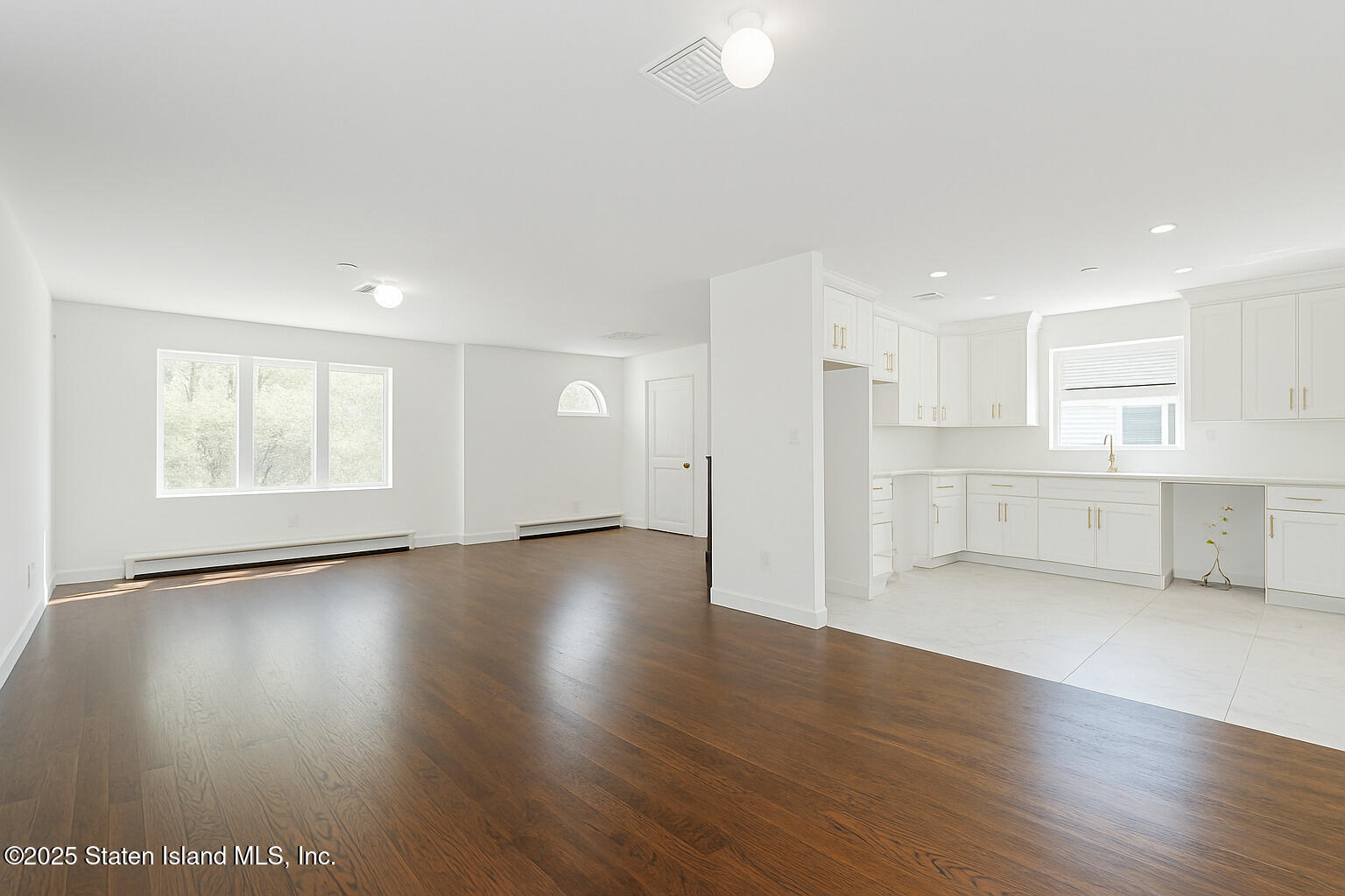 98 Alverson Avenue Image 3