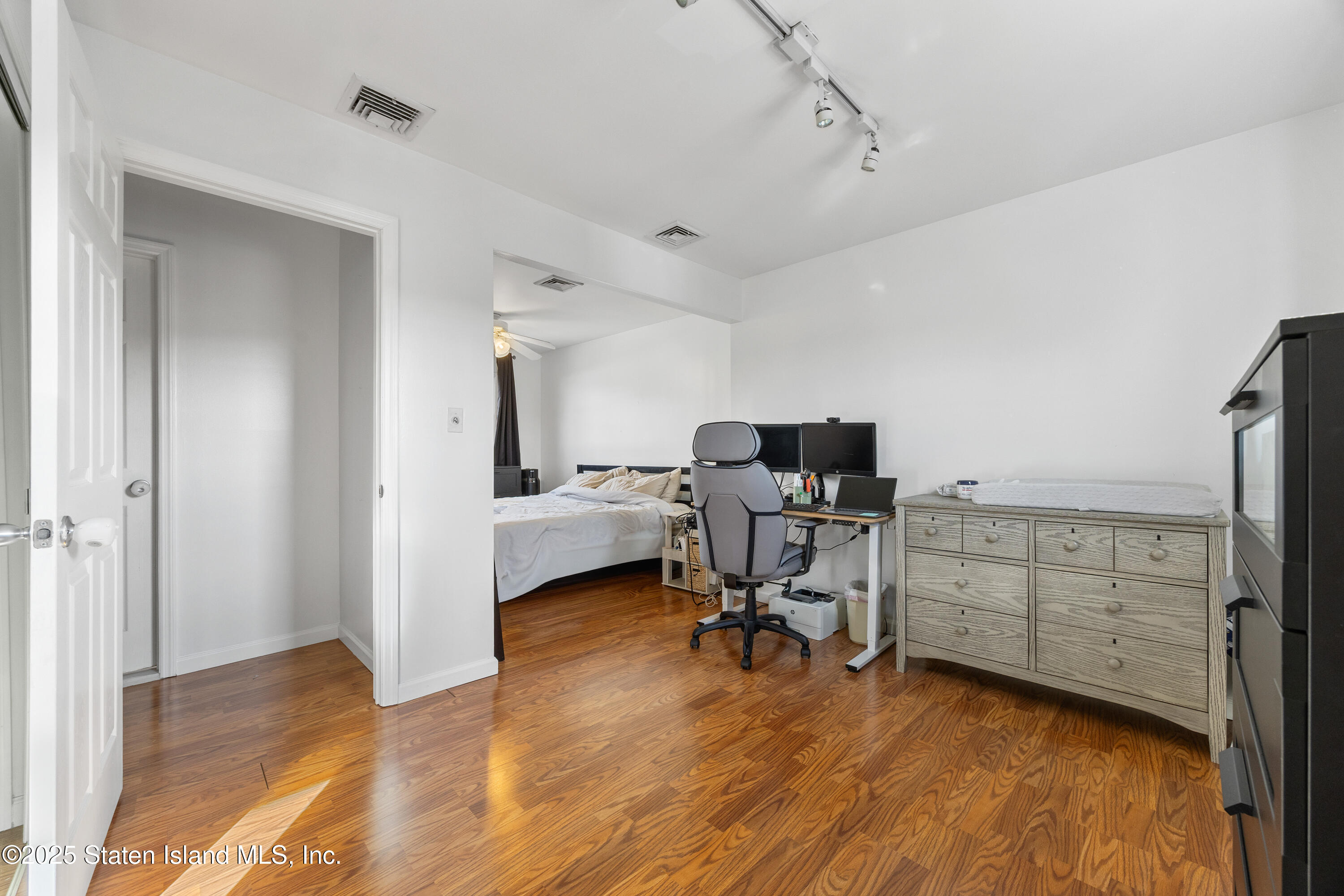 159 Seneca Avenue, Staten Island, NY, 10301 image 19