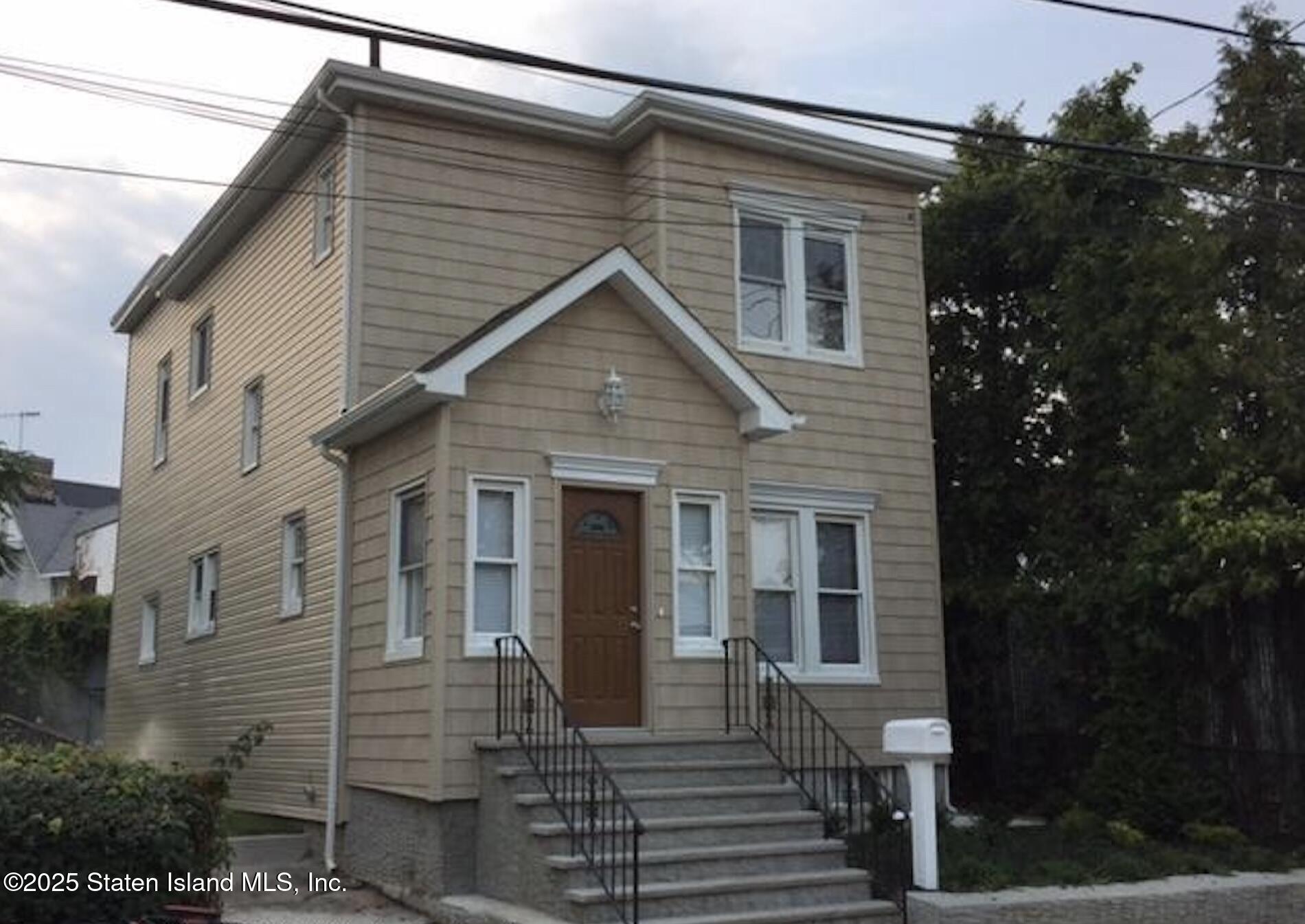 12 Maple Avenue Image 1