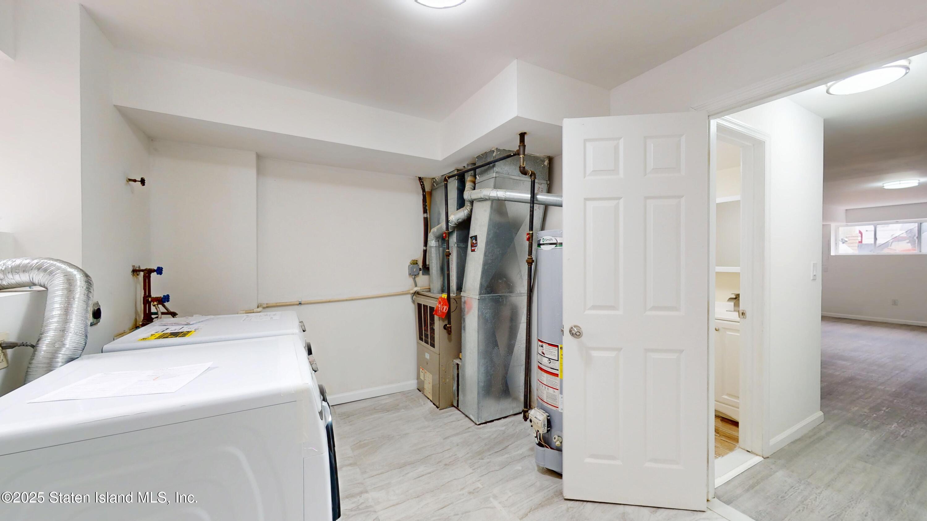 109 Lyceum Court, Staten Island, NY, 10310 image 25
