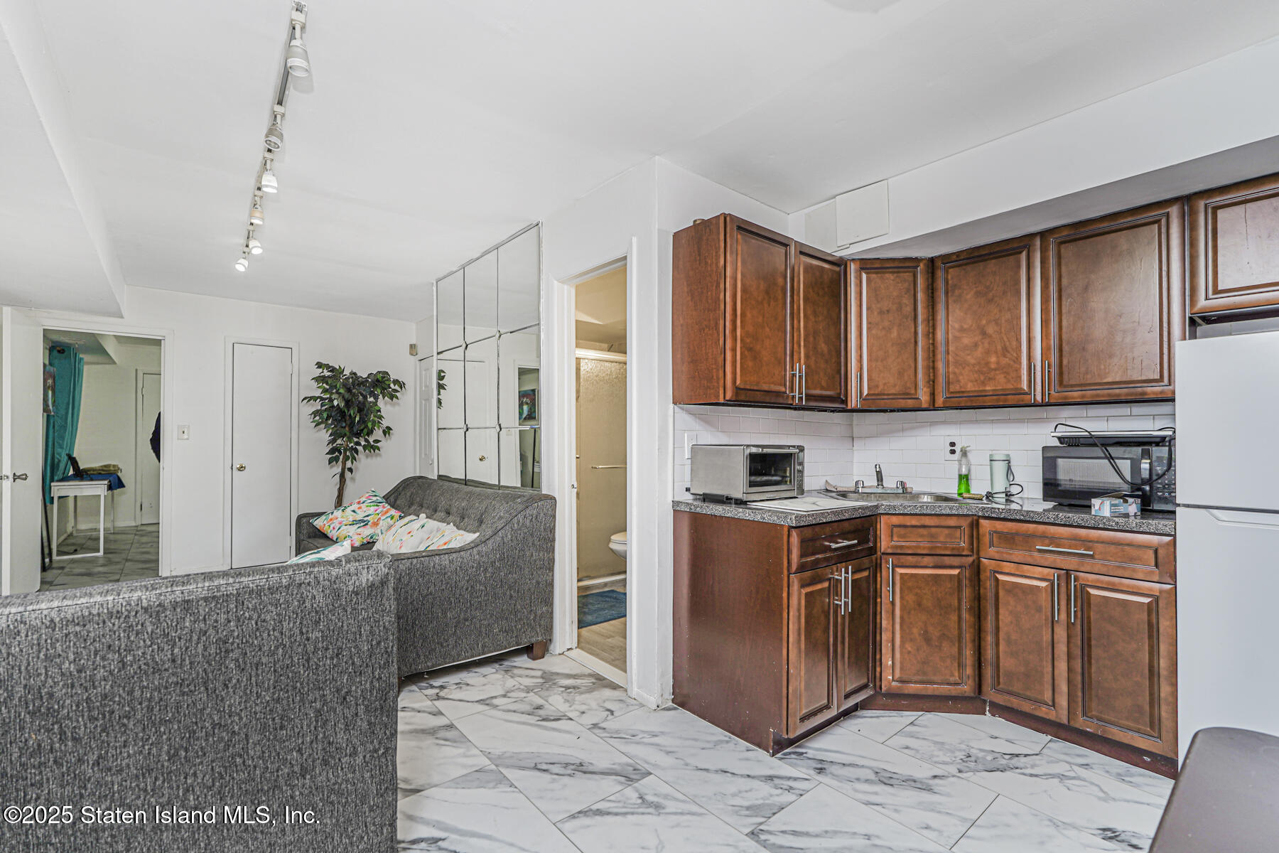 429 Travis Avenue, Staten Island, NY, 10314 image 6