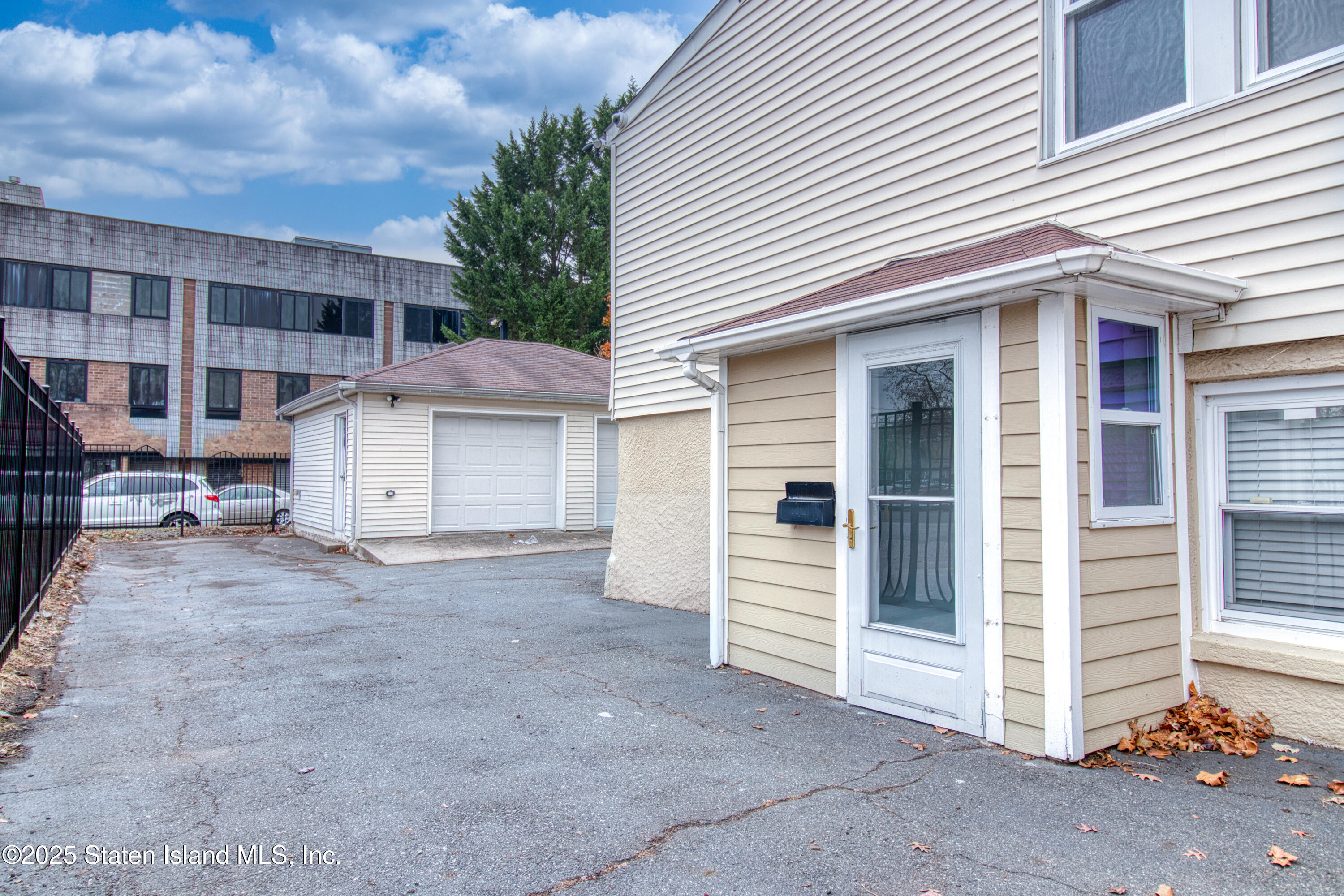 24 Roosevelt Street, Staten Island, NY, 10304 image 35