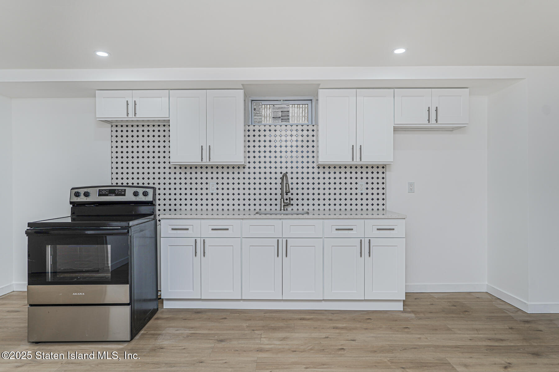 2 Livingston Court, Staten Island, NY, 10310 image 31