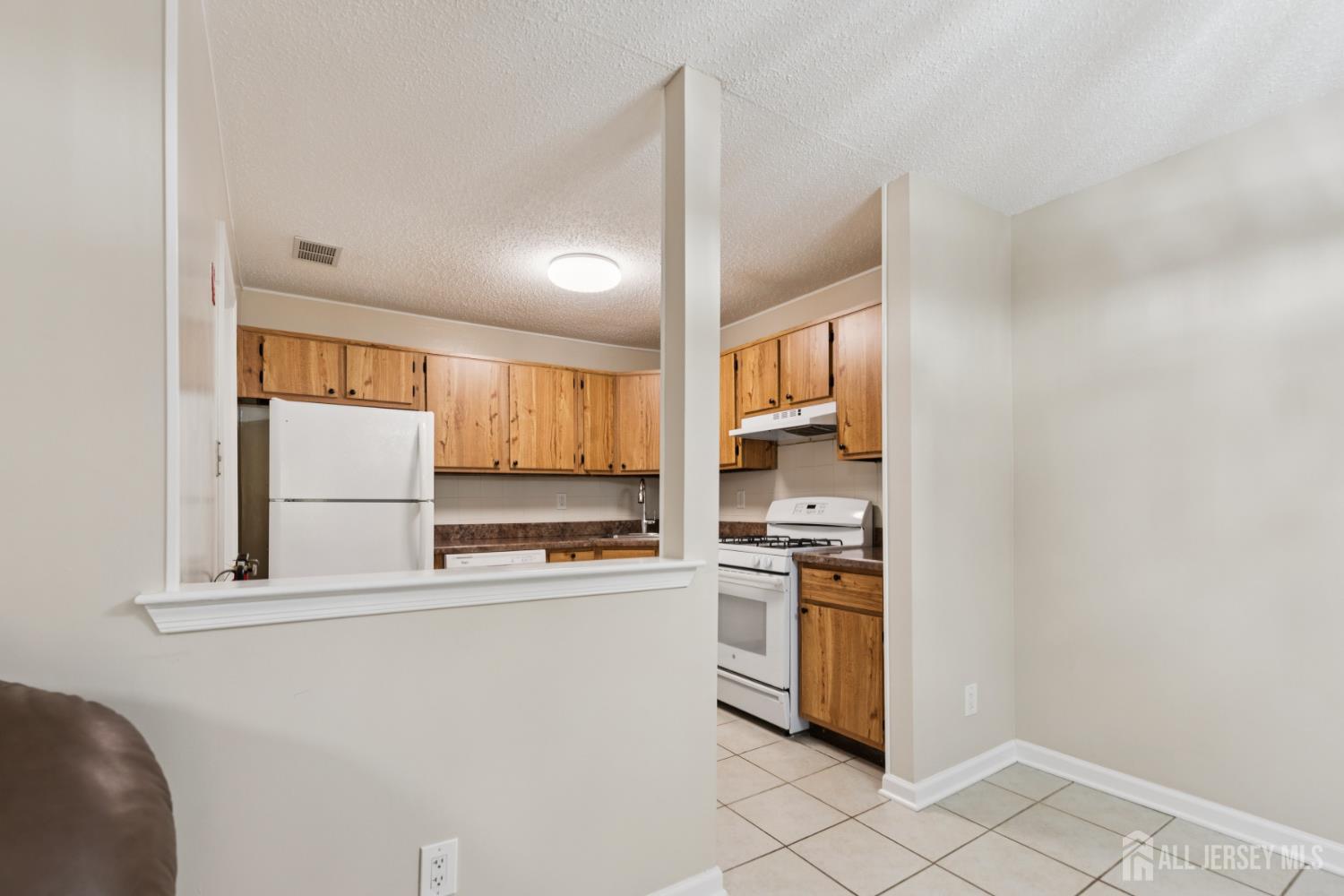 20 AUSTIN Court 7, Freehold Twp, NJ, 07728 image 13