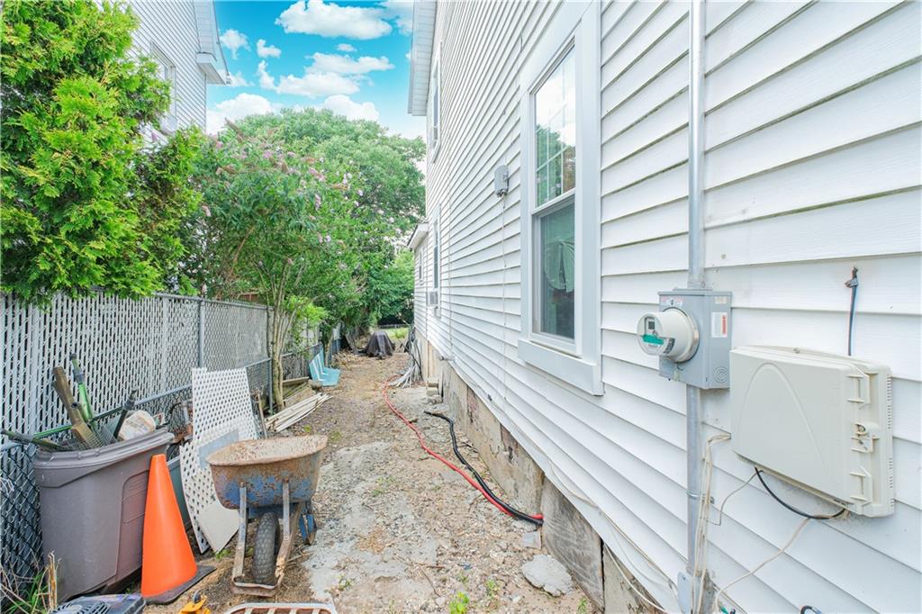 5463 Arthur Kill Road, Staten  Island, New York, 10307 image 6