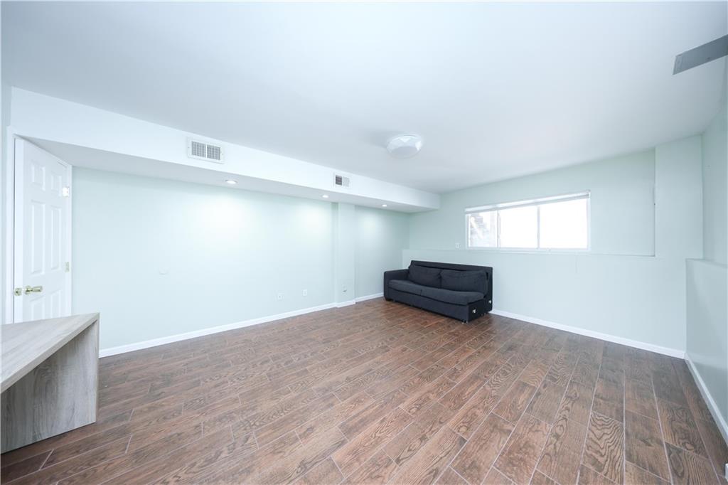 139 Kiswick Street, Staten  Island, New York, 10306 image 23