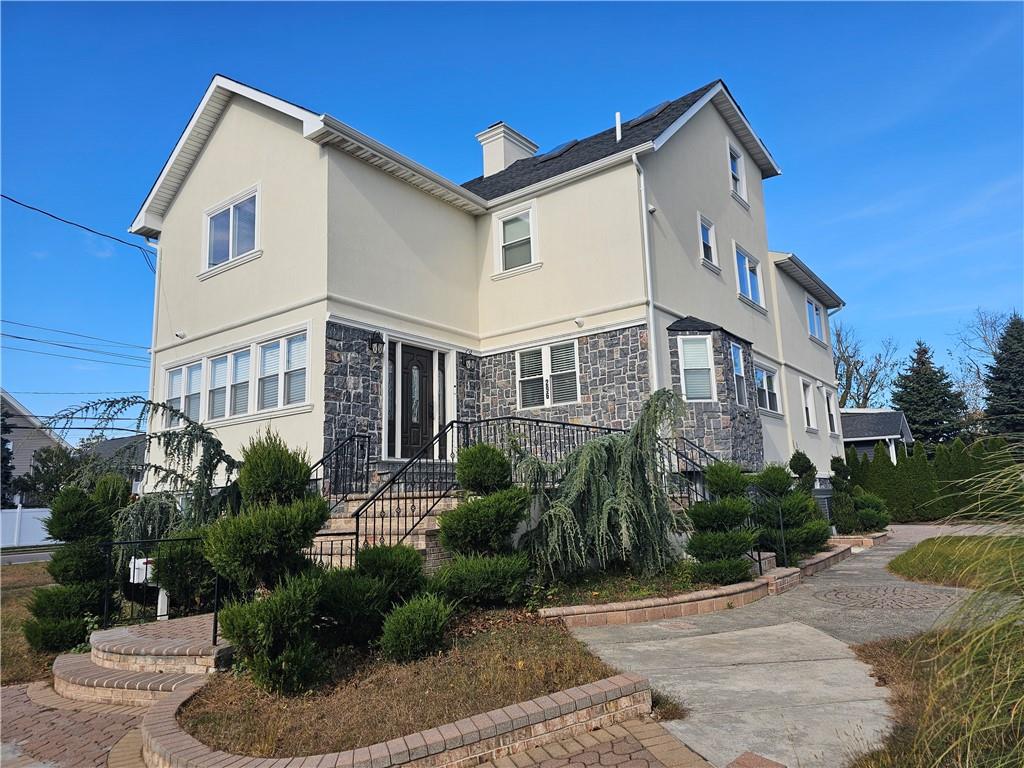 296 Milburn Avenue Image 1