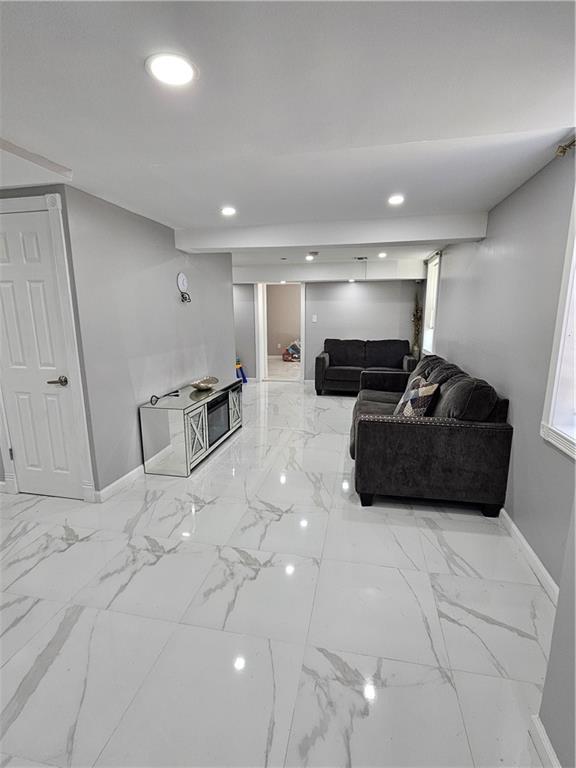 296 Milburn Avenue, Baldwin Harbor, New York, 11510 image 16