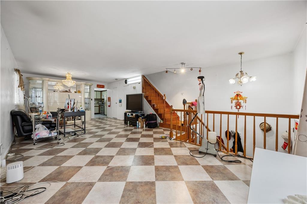 306 Hylan Boulevard, Staten  Island, New York, 10305 image 7