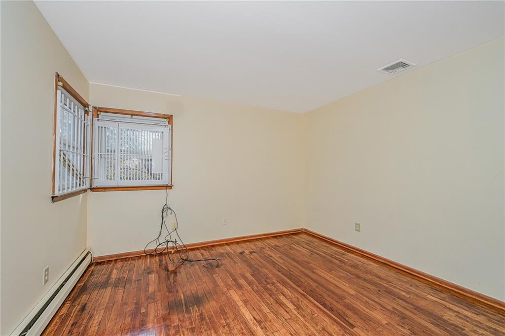 99 Park Hill Circle, Staten  Island, New York, 10304 image 12