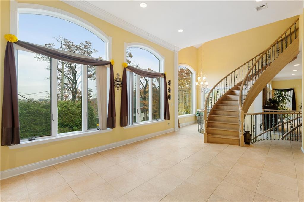 16 Diana Trail, Staten  Island, New York, 10304 image 21