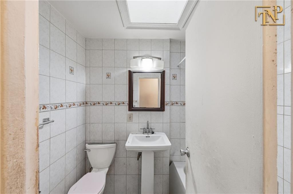 457 Beach 66th Street, Queens, New York, 11692 image 6