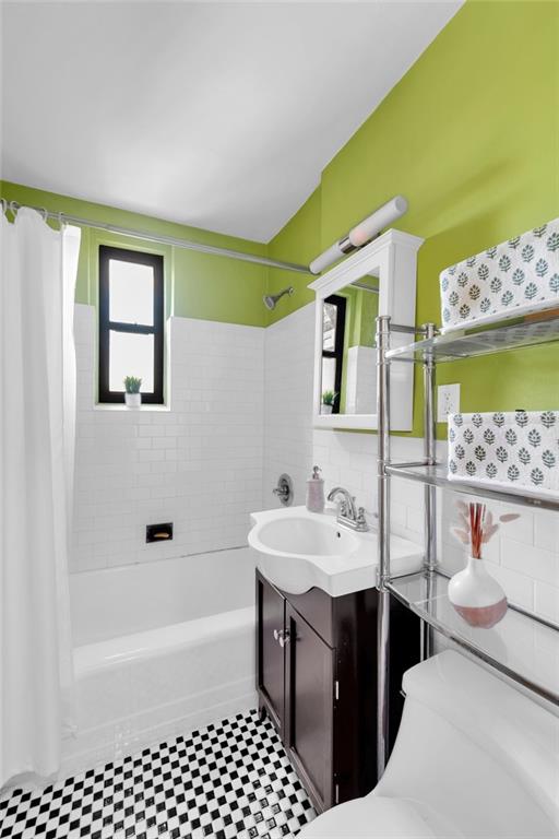 7259 Shore Road 5H, Brooklyn, New York, 11209 image 7
