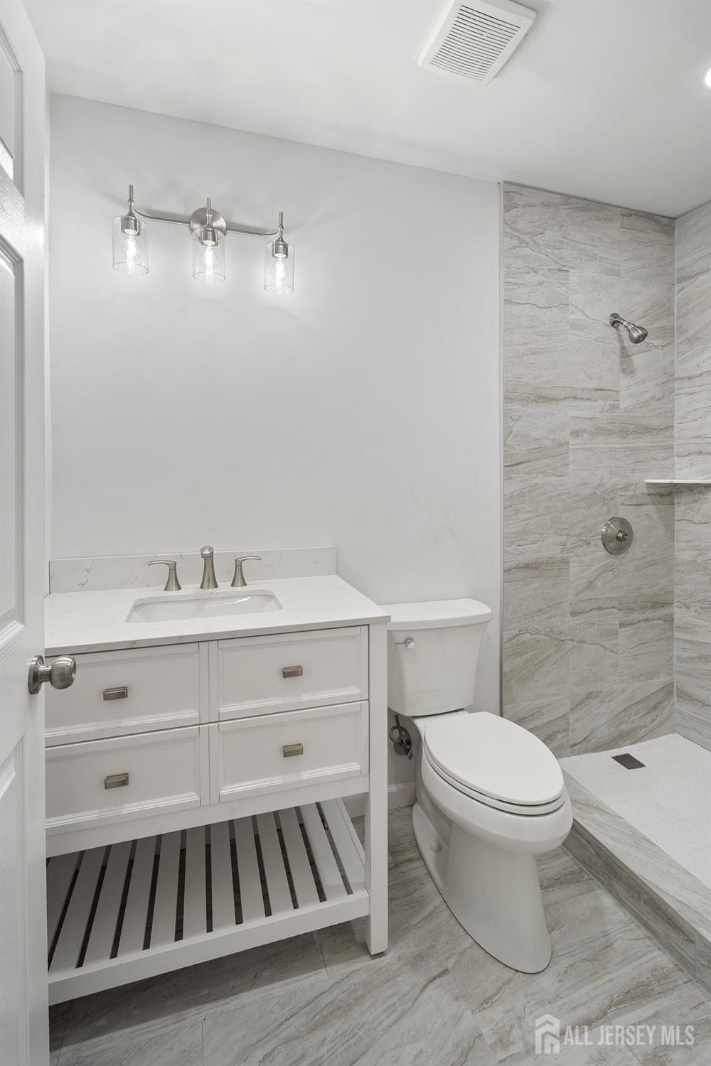 4 Hawaii Court B, Old Bridge, NJ, 07747 image 8