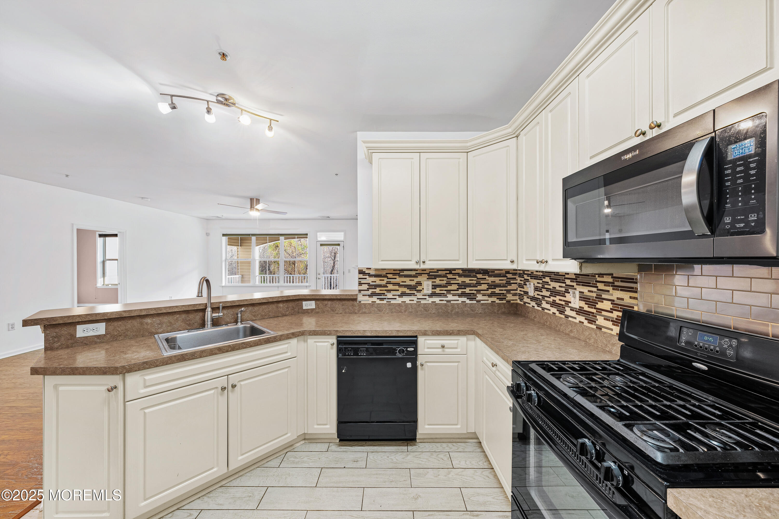 414 Sloan Court, Matawan, NJ, 07747 image 7