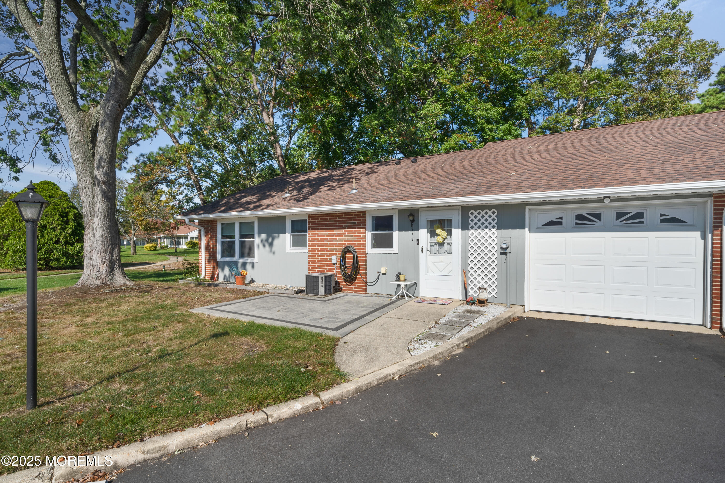 677 New Castle Court B Image 1