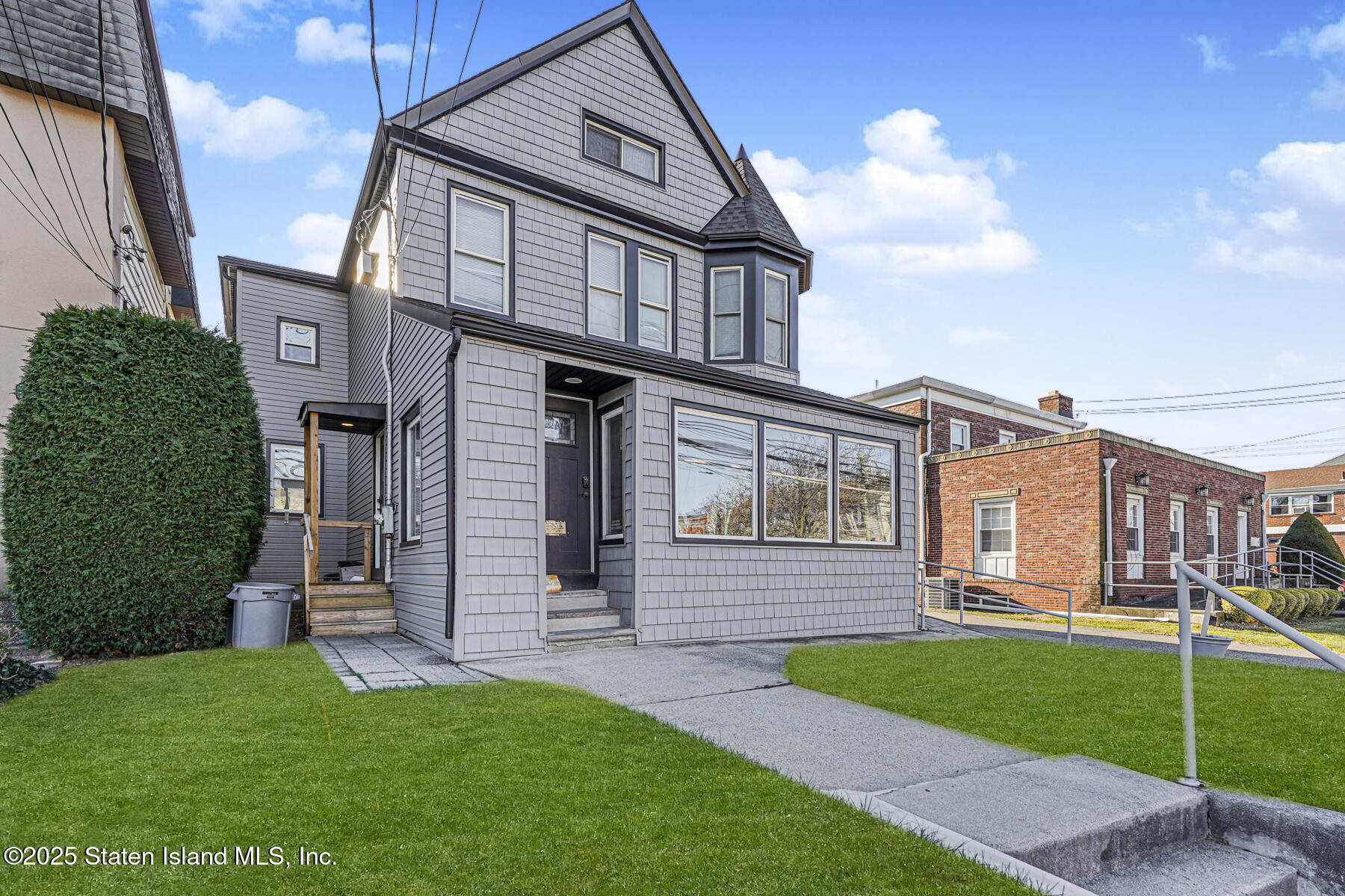 4062 Amboy Road Image 2