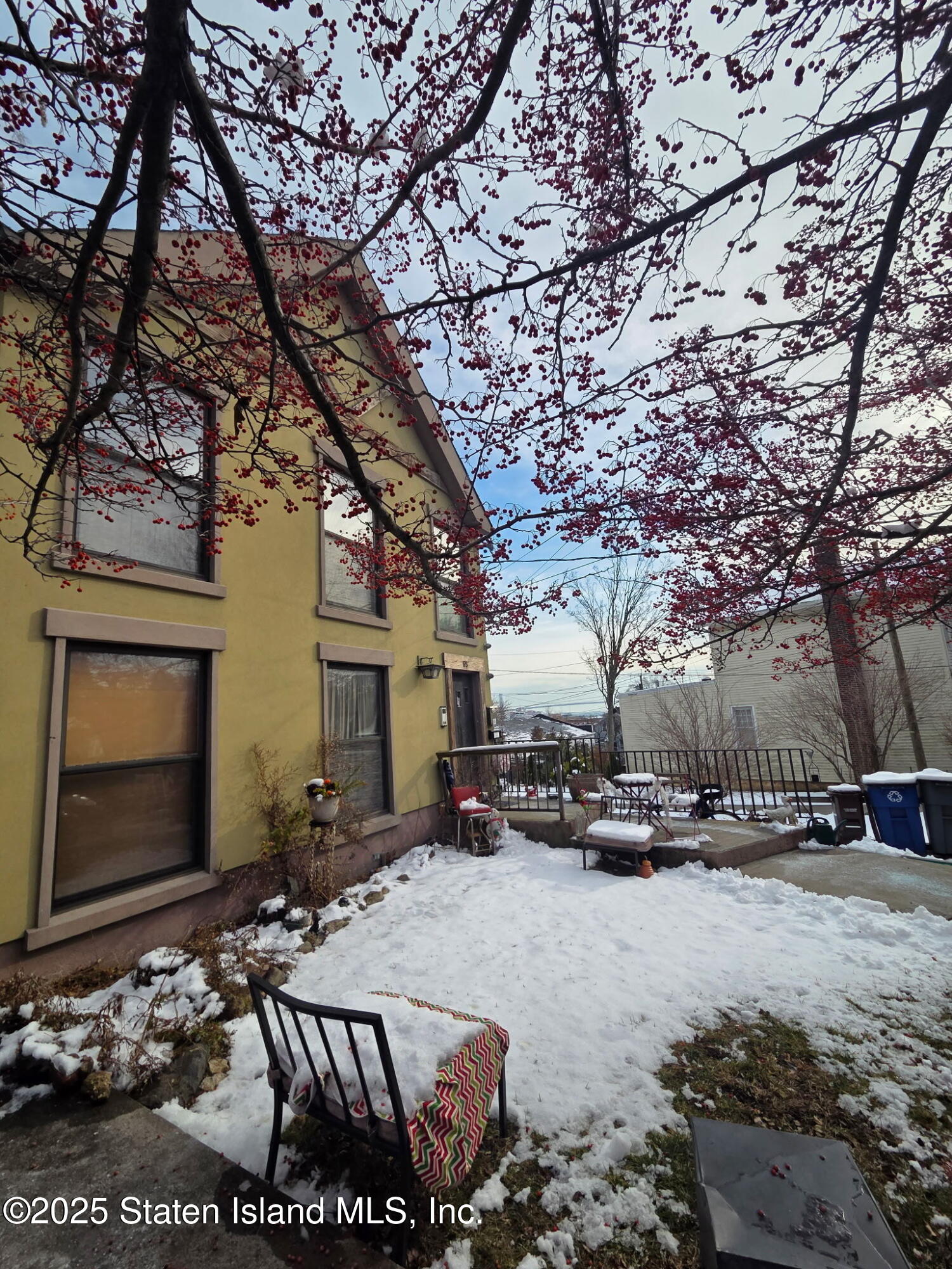 65 St. Pauls Avenue Image 2