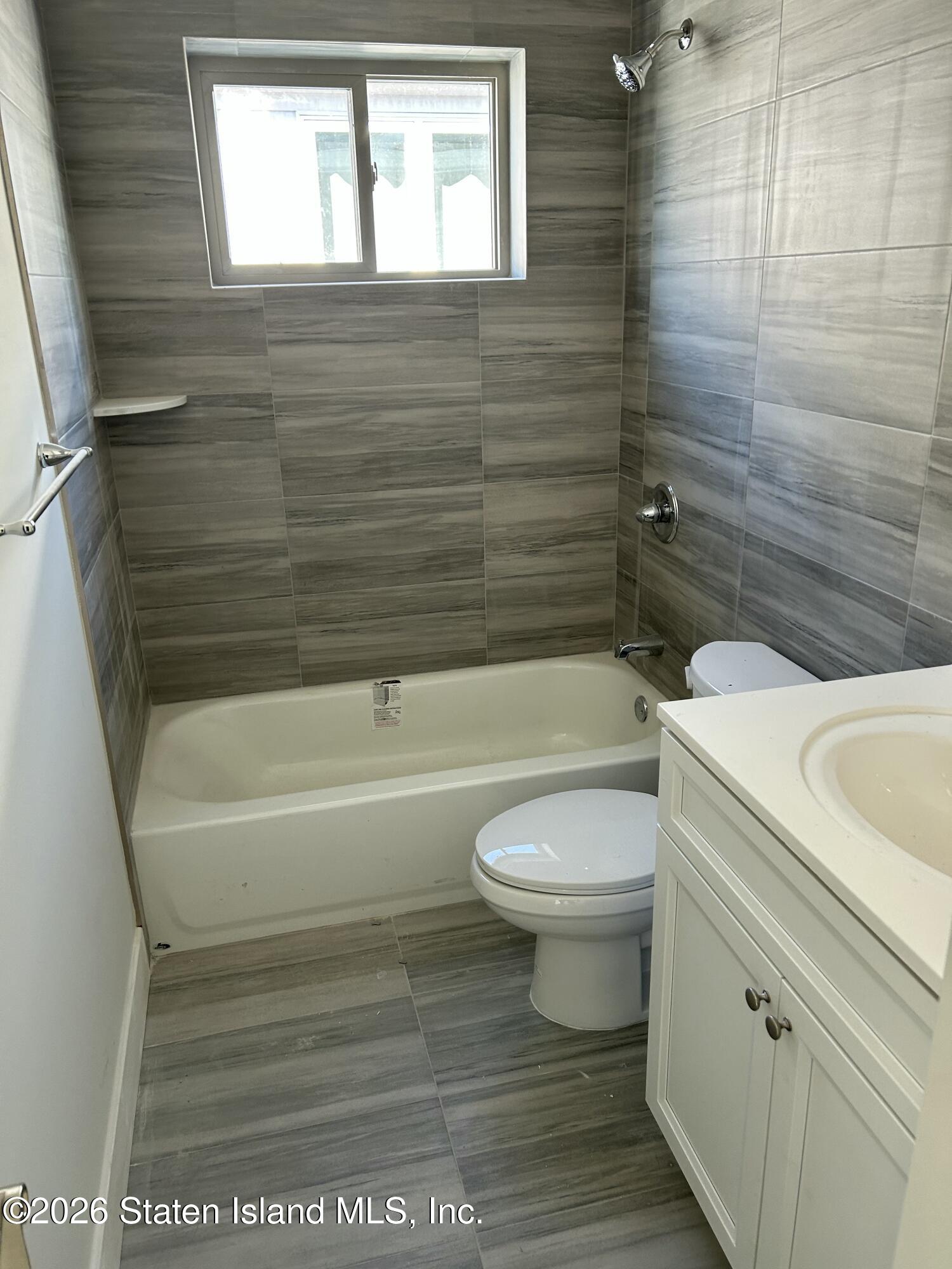 465 Stewart Avenue, Staten Island, NY, 10314 image 11