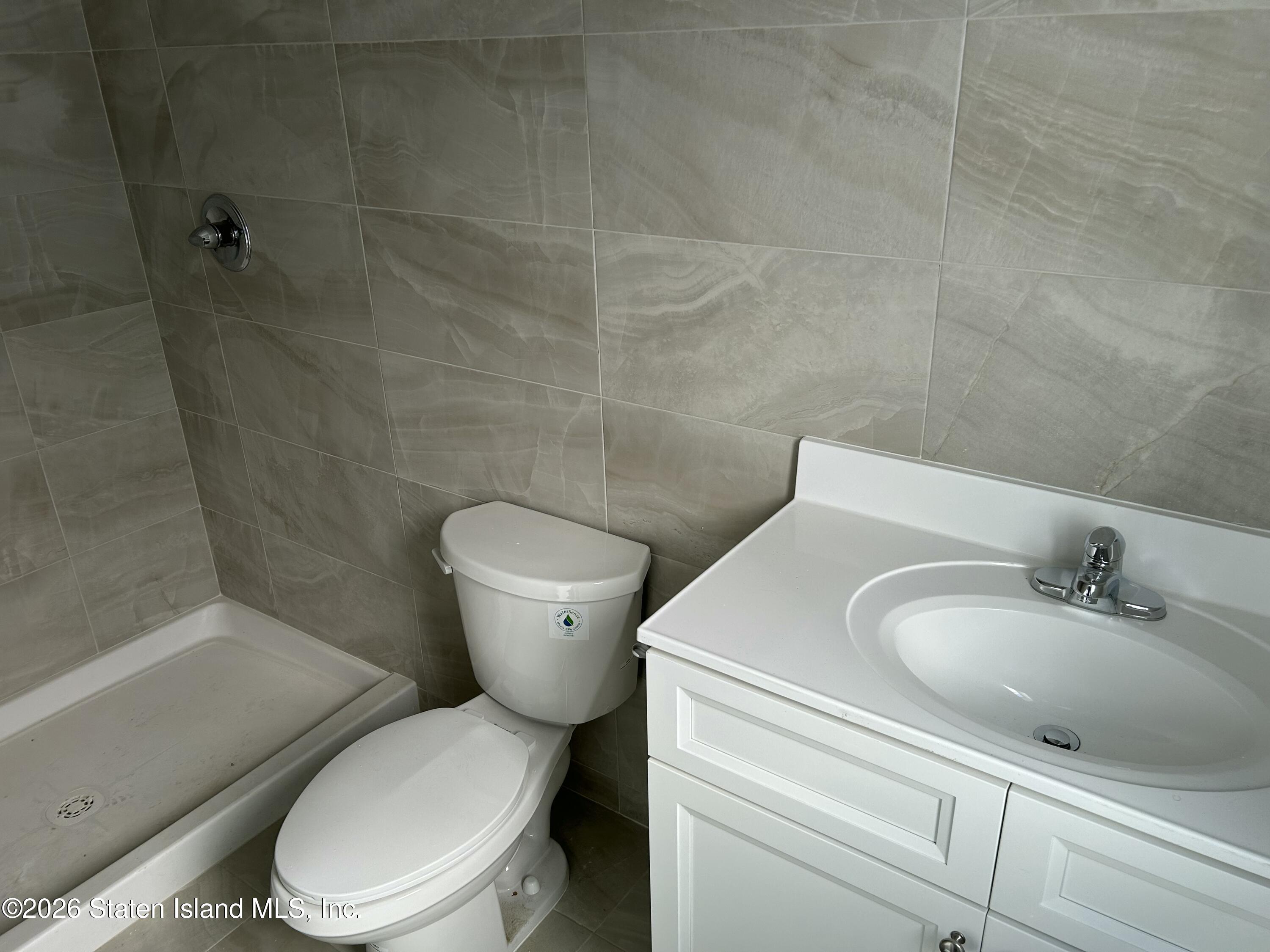 465 Stewart Avenue, Staten Island, NY, 10314 image 6