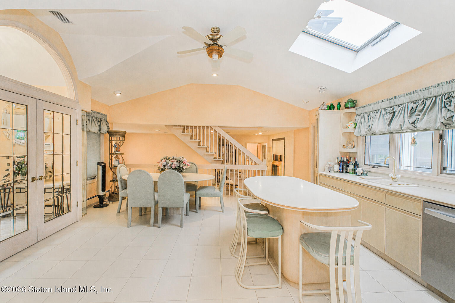 1061 Woodhull Avenue, Staten Island, NY, 10312 image 42