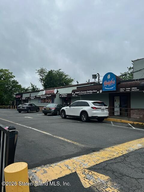 1061 Woodhull Avenue Image 5