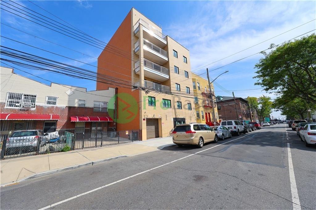 2837 West 19th Street 2B Image 2