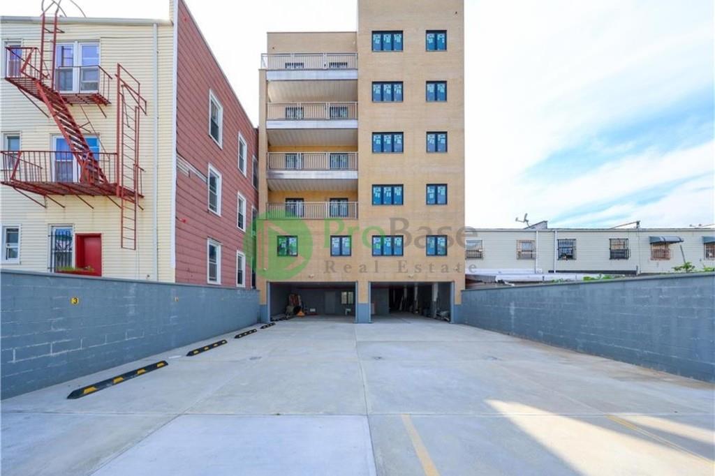 2837 West 19th Street 2B Image 3