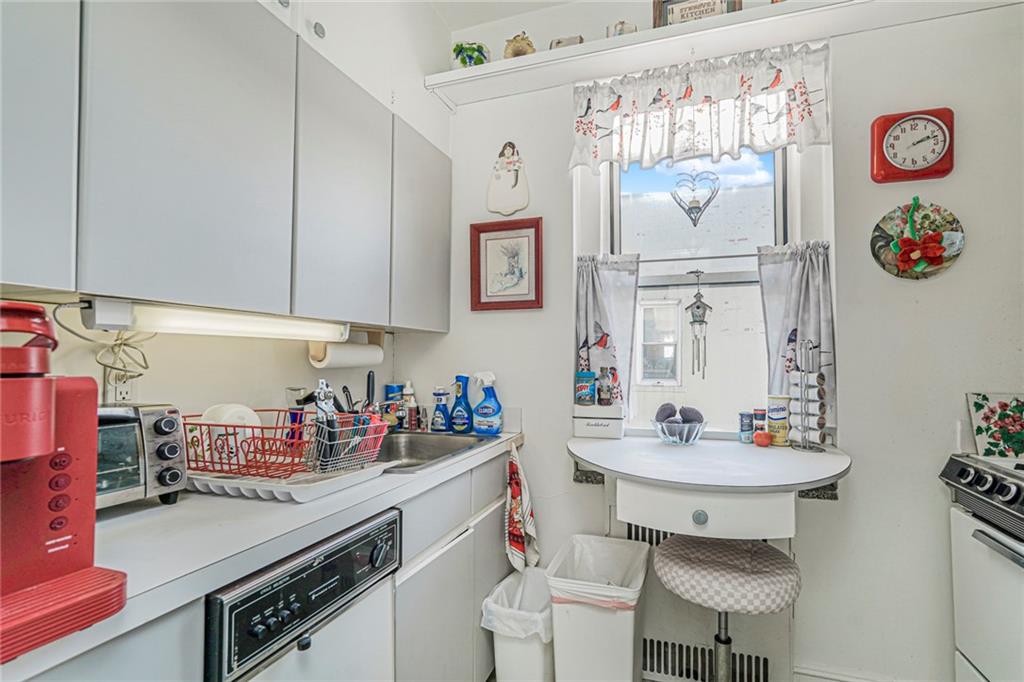 760 67th Street, Brooklyn, New York, 11220 image 8