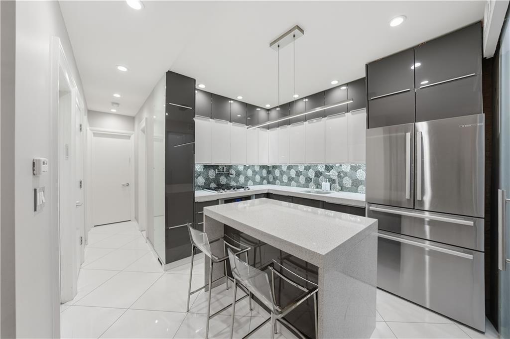 2115 Quentin Road Image 5