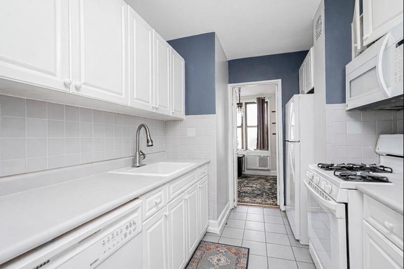 100 Colfax Avenue 7B, Staten  Island, New York, 10306 image 11