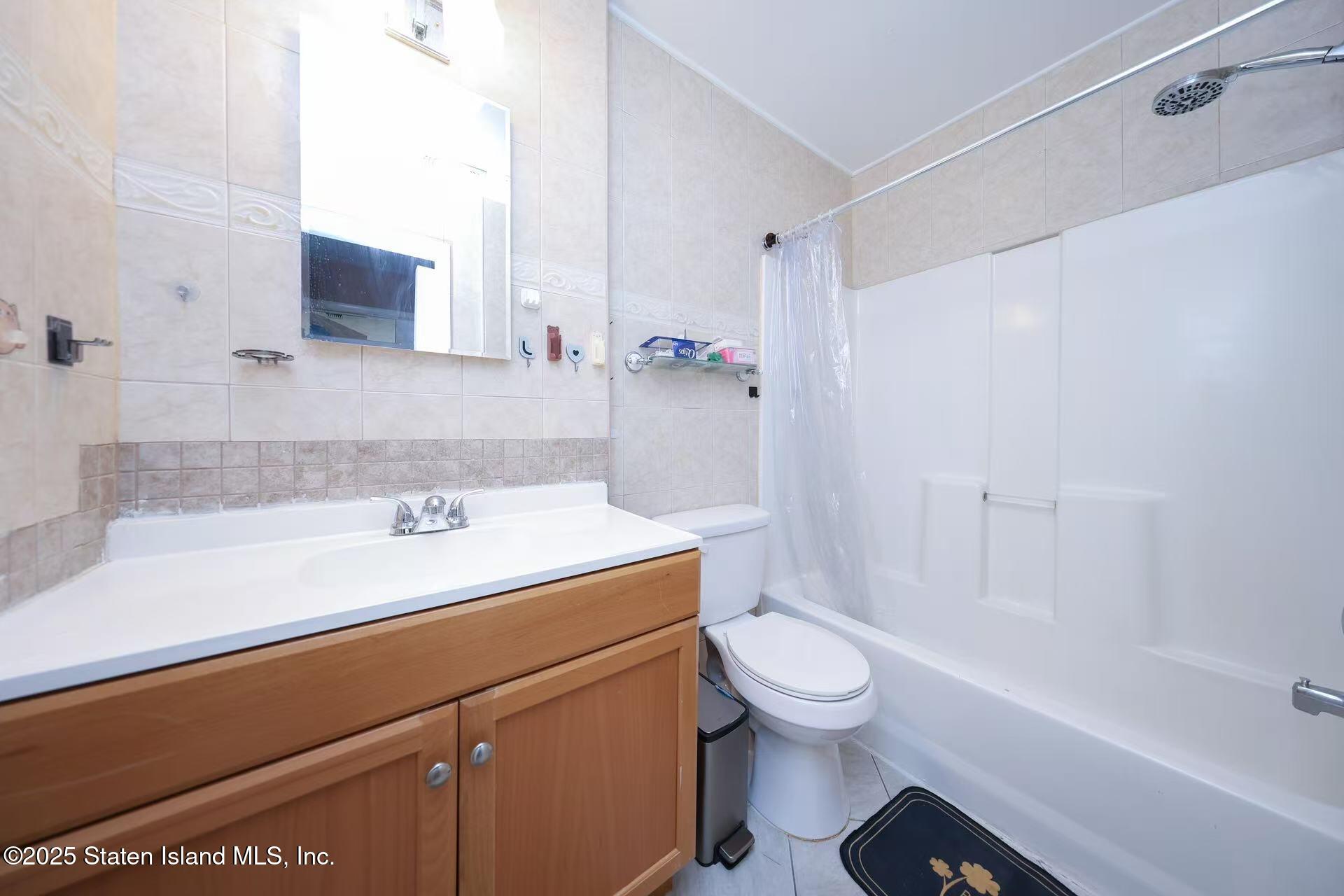 78 Emily Lane, Staten Island, NY, 10312 image 10