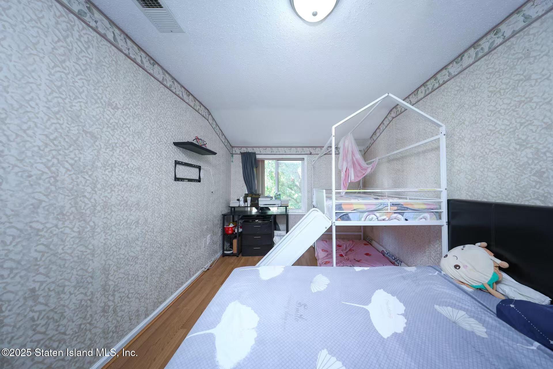 78 Emily Lane, Staten Island, NY, 10312 image 16