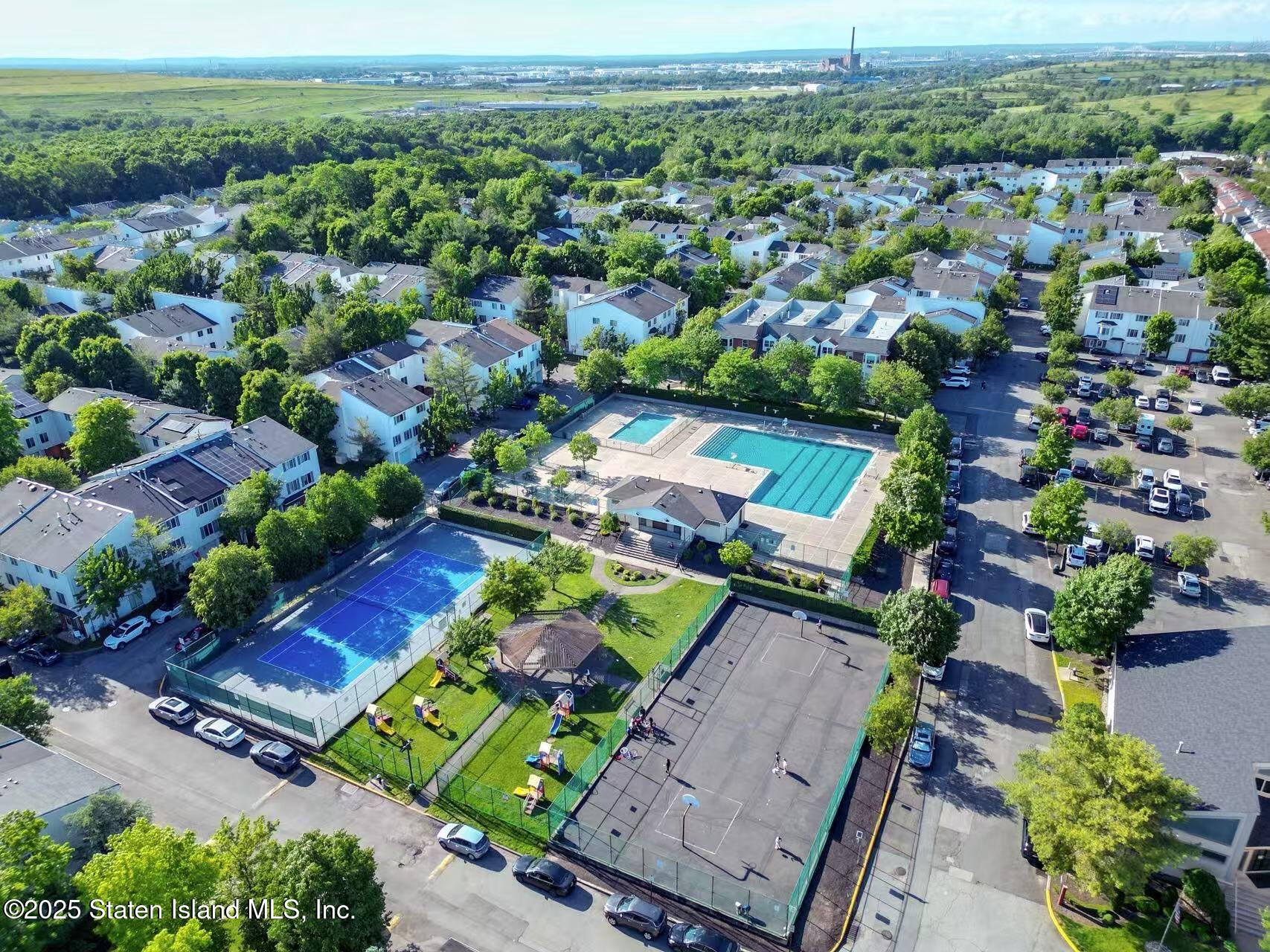 78 Emily Lane, Staten Island, NY, 10312 image 19