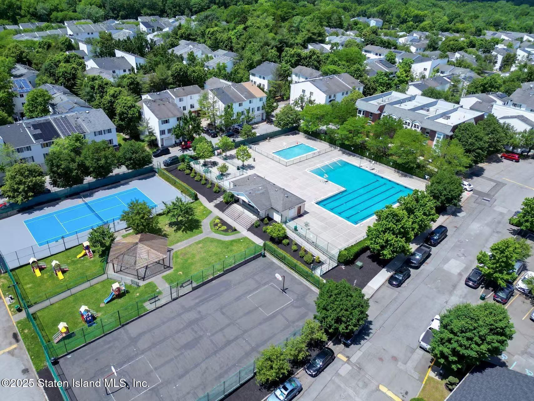 78 Emily Lane, Staten Island, NY, 10312 image 21