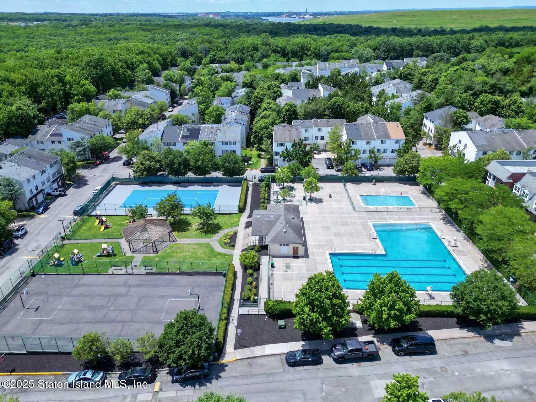 78 Emily Lane, Staten Island, NY, 10312 image 22