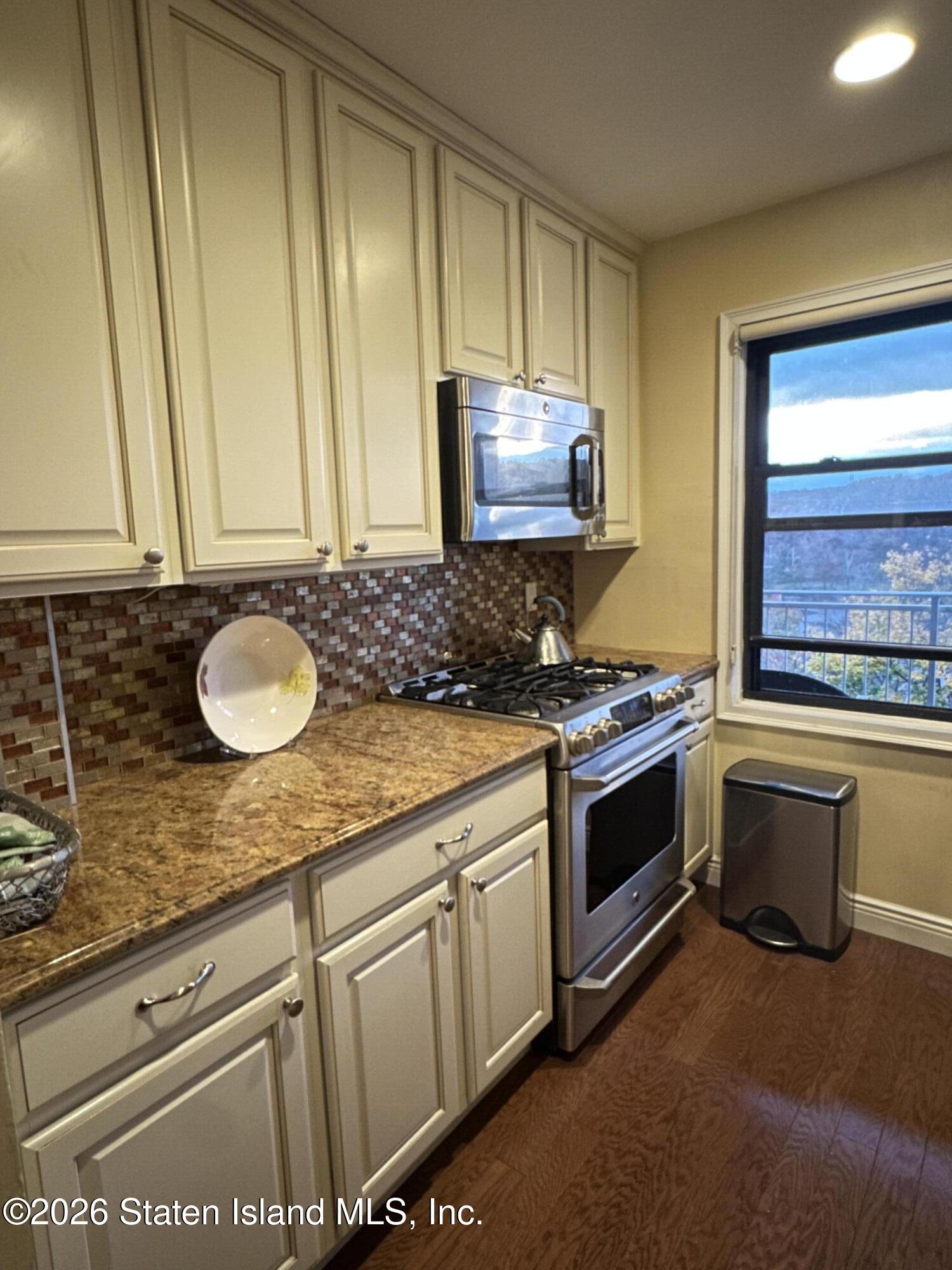 1100 Clove Road 7-o, Staten Island, NY, 10301 image 16