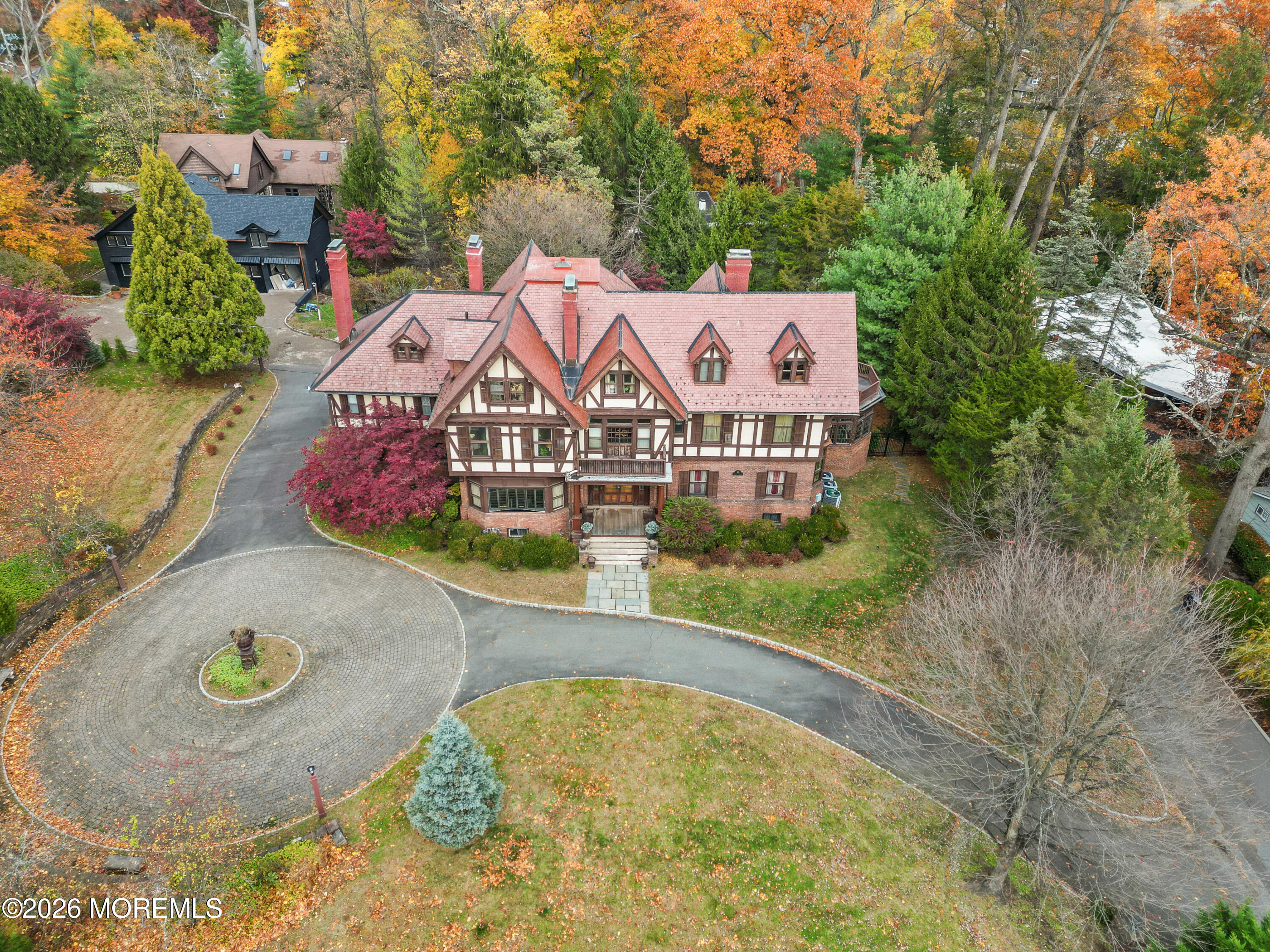 90 Gregory Avenue Image 2