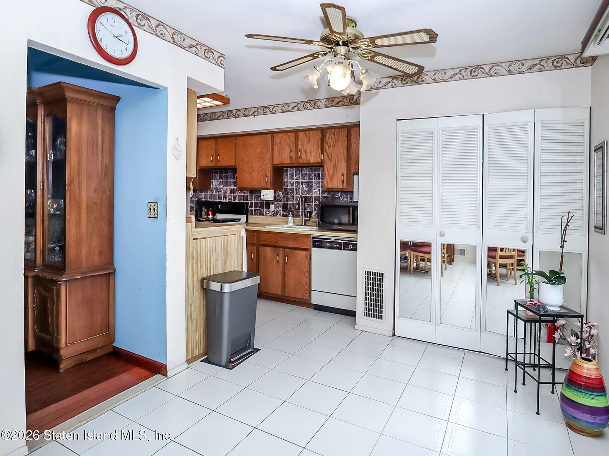 104 Bower Court, Staten Island, NY, 10309 image 16