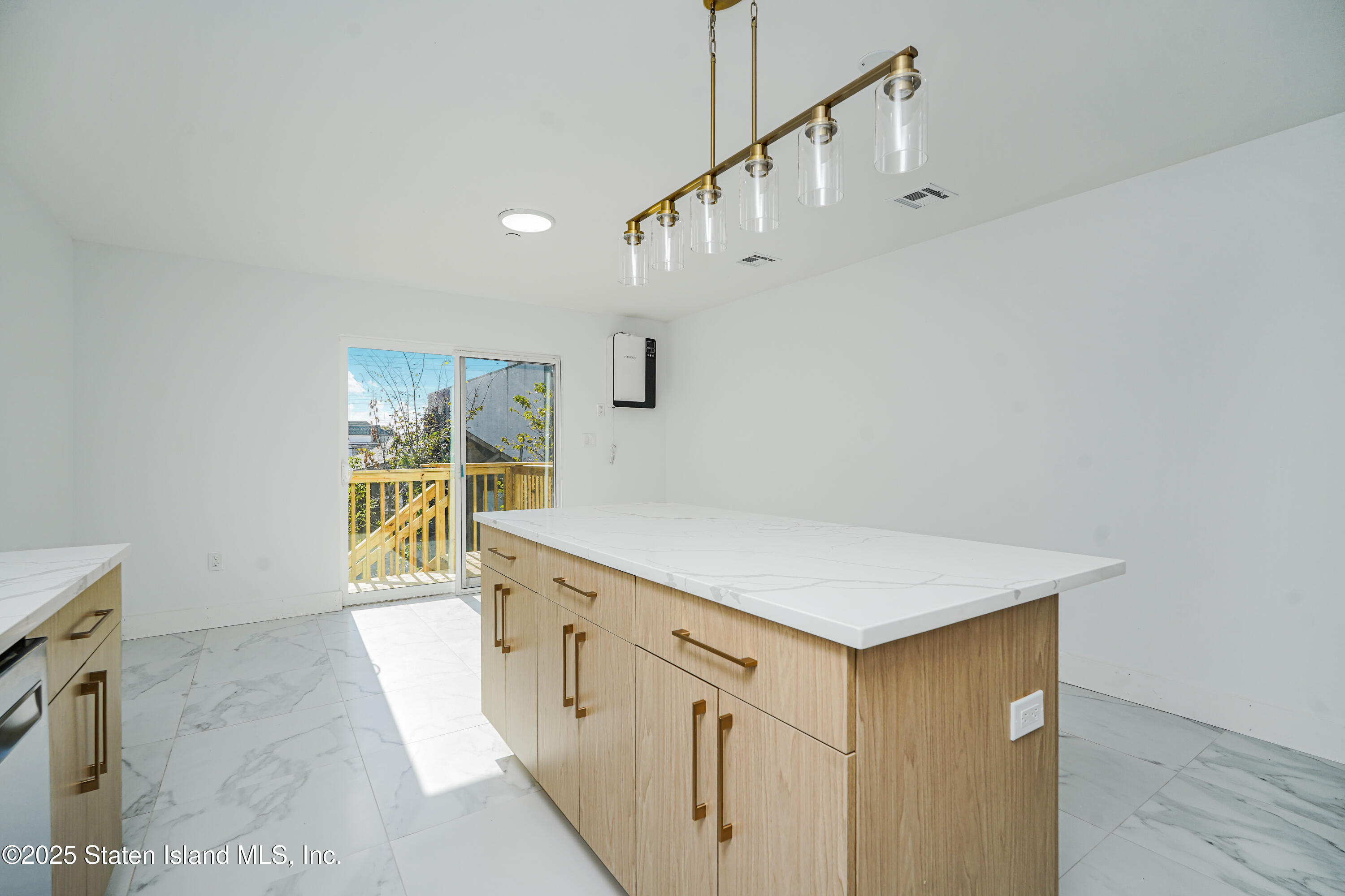 66 Hempstead Avenue, Staten Island, NY, 10306 image 9