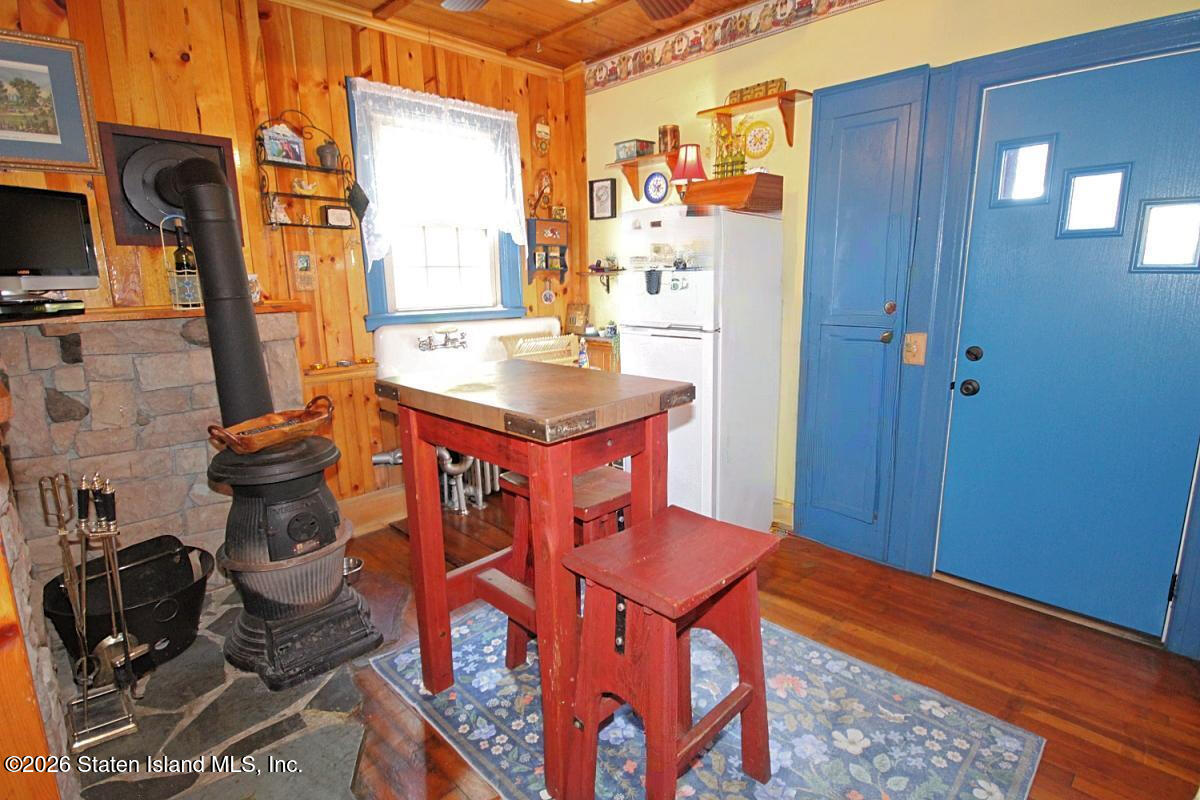 54 City Boulevard, Staten Island, NY, 10301 image 9