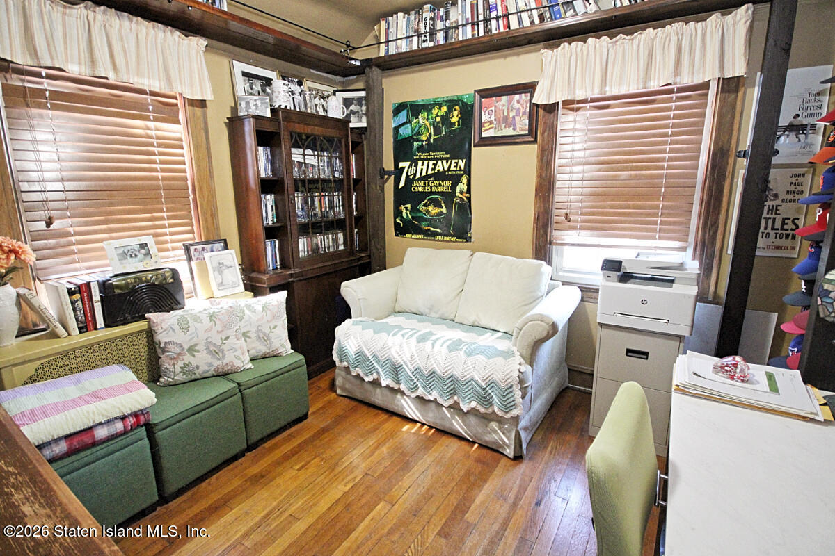 54 City Boulevard, Staten Island, NY, 10301 image 17