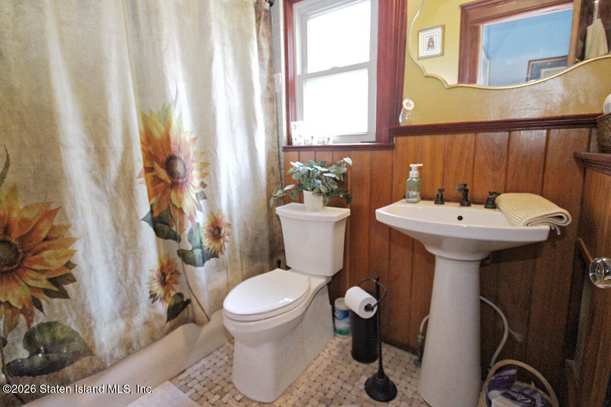 54 City Boulevard, Staten Island, NY, 10301 image 20