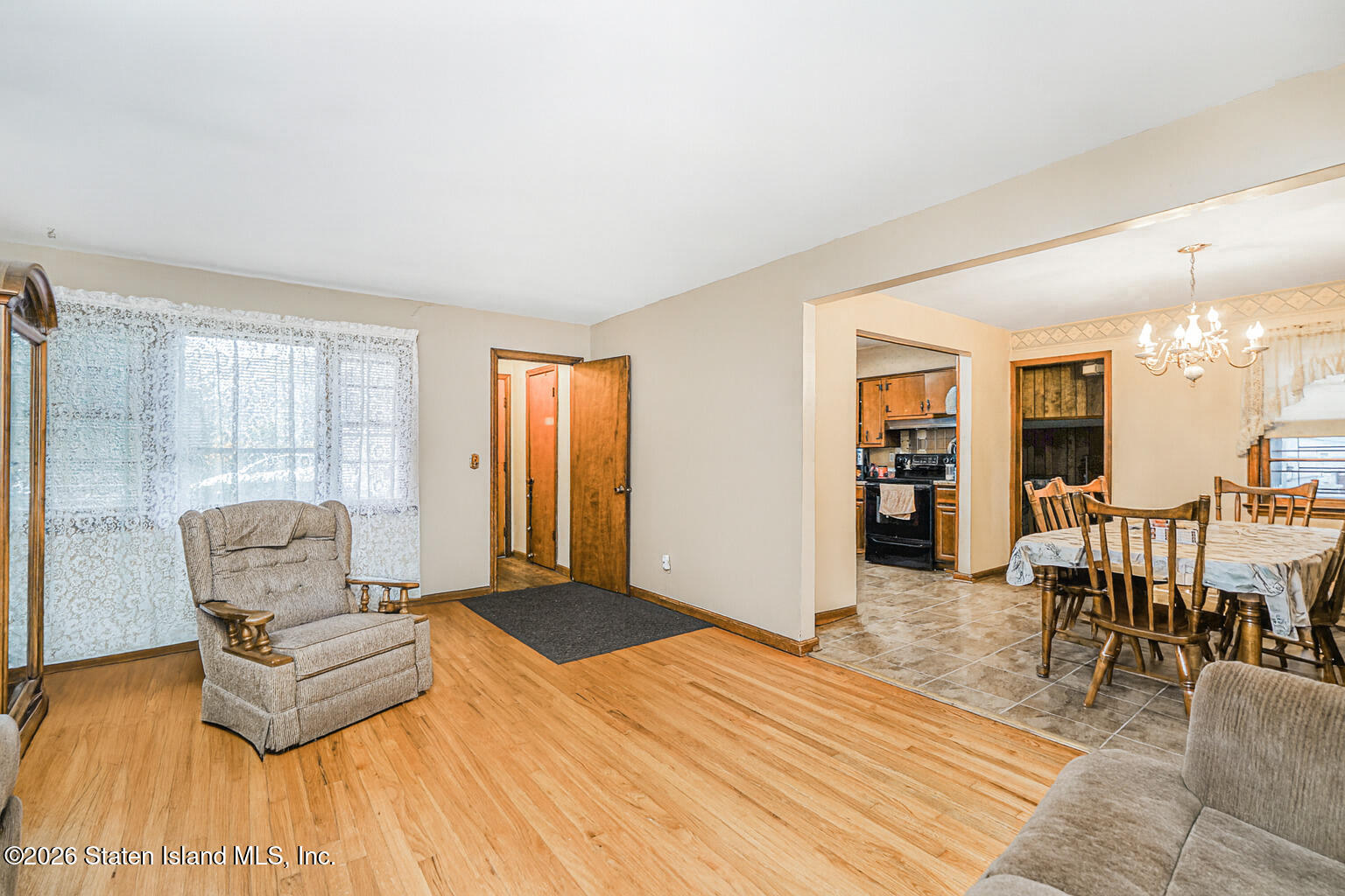 35 Shawnee Street, Staten Island, NY, 10301 image 7