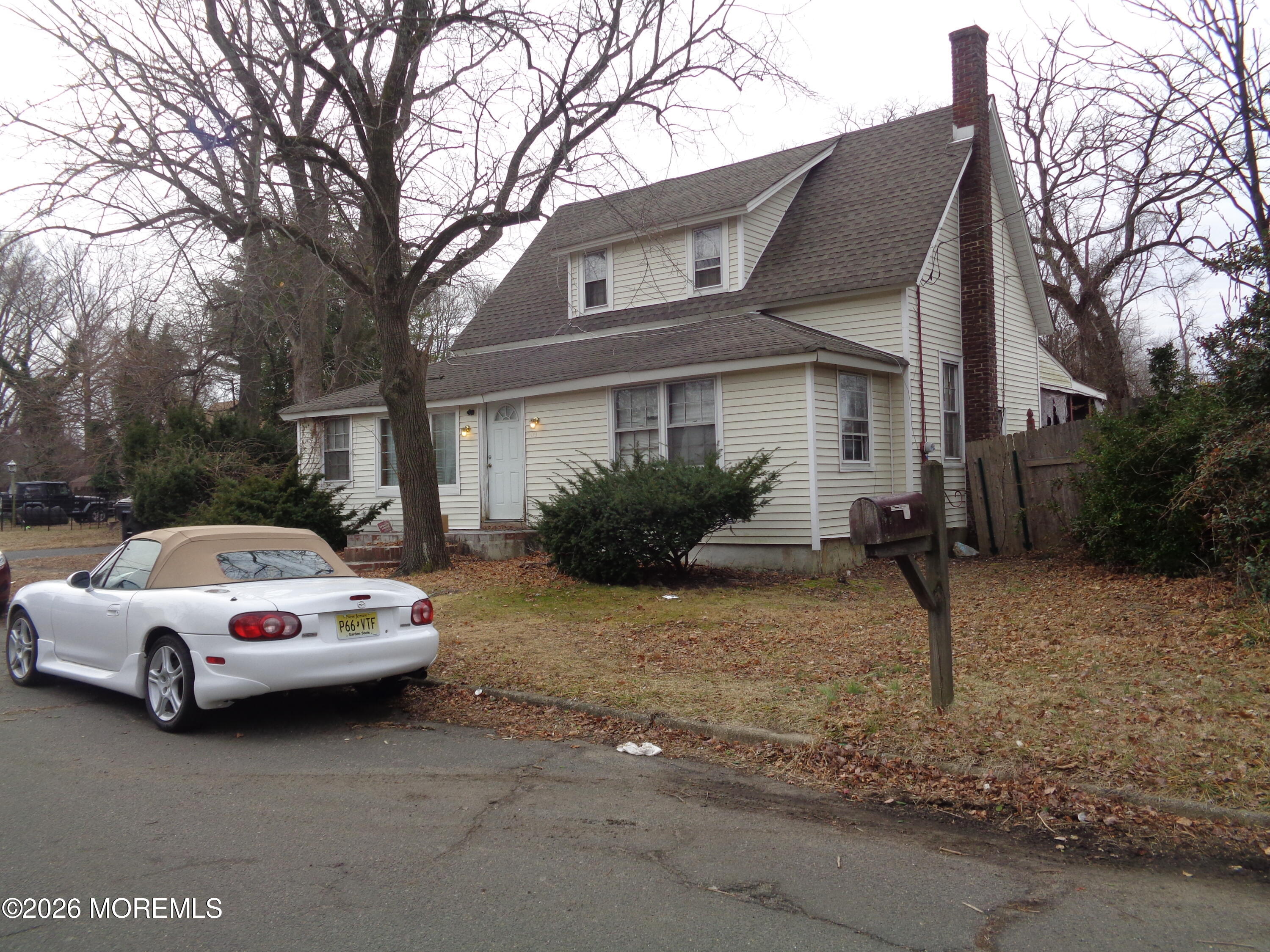 509 Henry Place Image 2