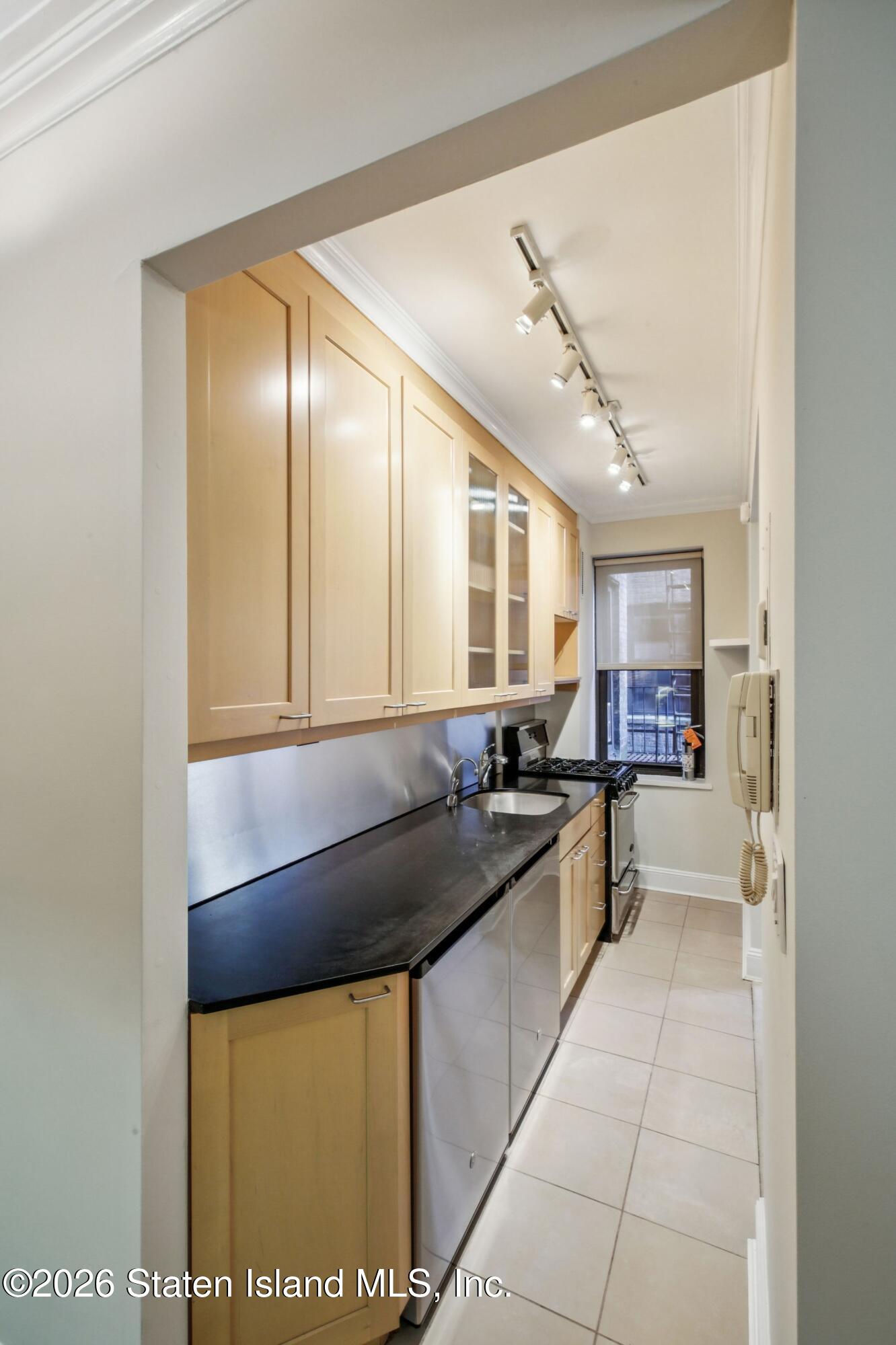 349 E 49th Street 2k Image 4