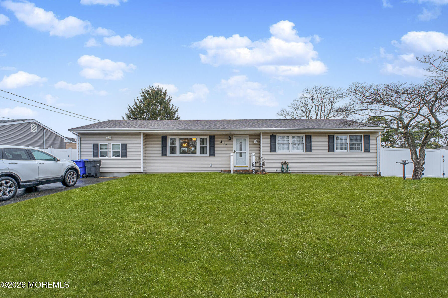 237 Pine Tree Drive Image 1